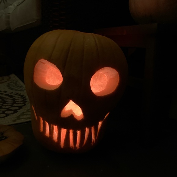 Meet your Posher, Betty - Picture 2 of 3